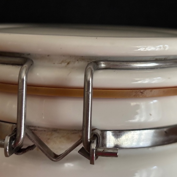 Starbucks Coffee Canister with Latch White Ceramic with Green Mermaid - Picture 2 of 5